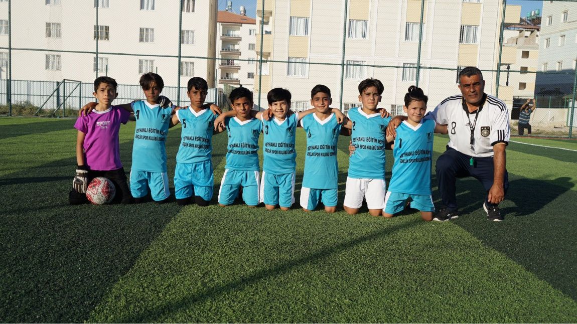 Okulumuz Öğrencileri Futbol Müsabasından Başarıyla Döndüler